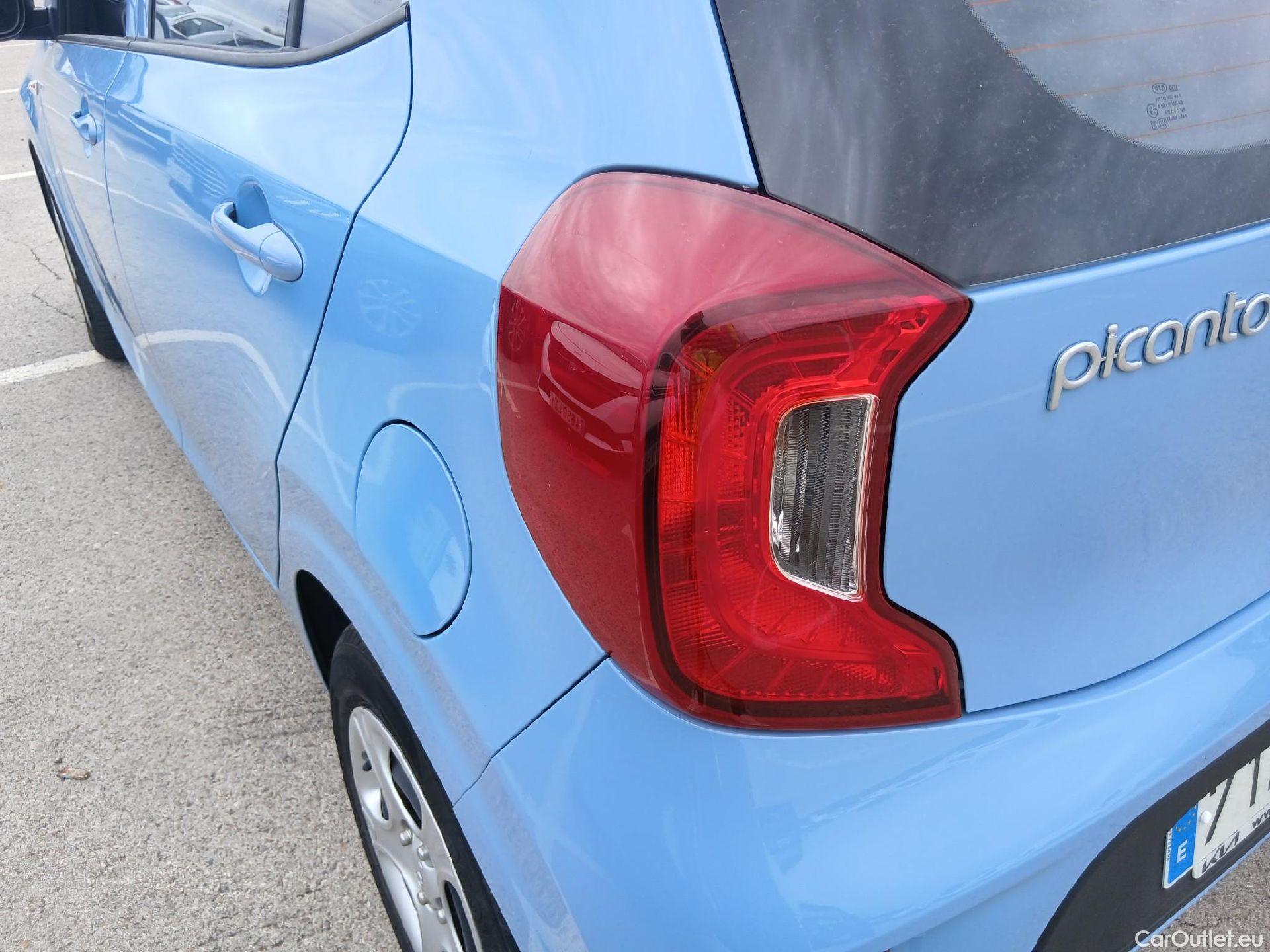  KIA  Picanto KIA  / 2020 / 5P / berlina con portón 1.0 DPi 49kW (67CV) Concept #17