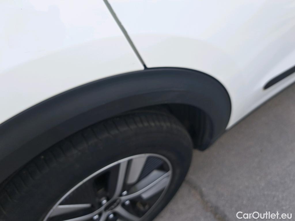  KIA  Niro KIA  / 2019 / 5P / crossover 1.6 GDi HEV 104kW (141CV) Drive #29