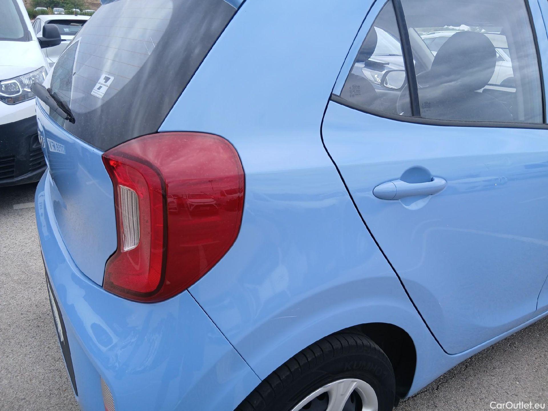  KIA  Picanto KIA  / 2020 / 5P / berlina con portón 1.0 DPi 49kW (67CV) Concept #19