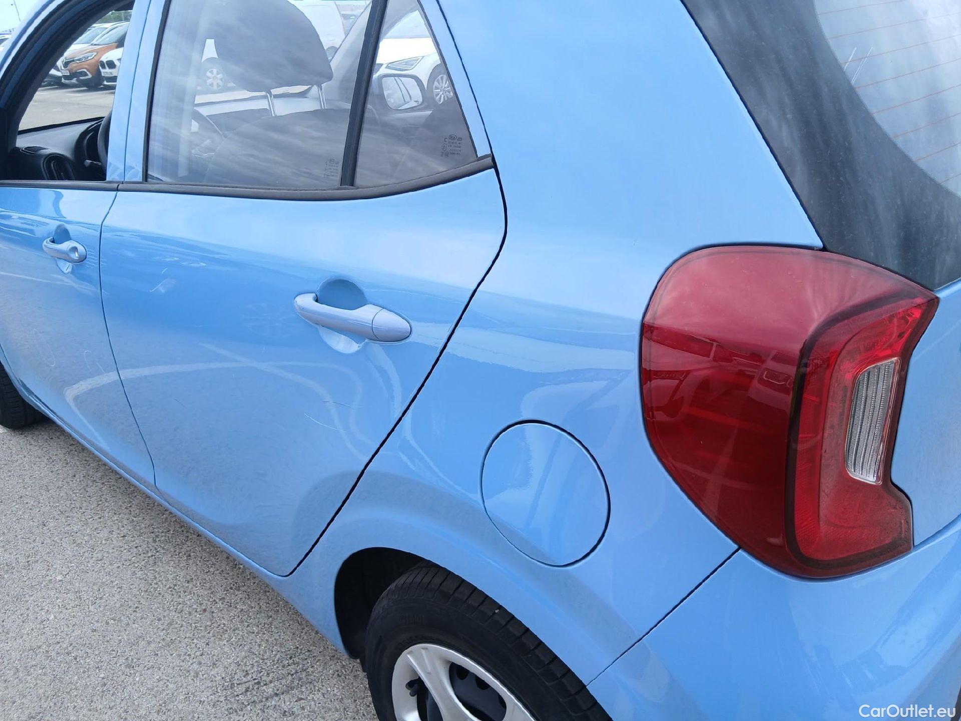  KIA  Picanto KIA  / 2020 / 5P / berlina con portón 1.0 DPi 49kW (67CV) Concept #15