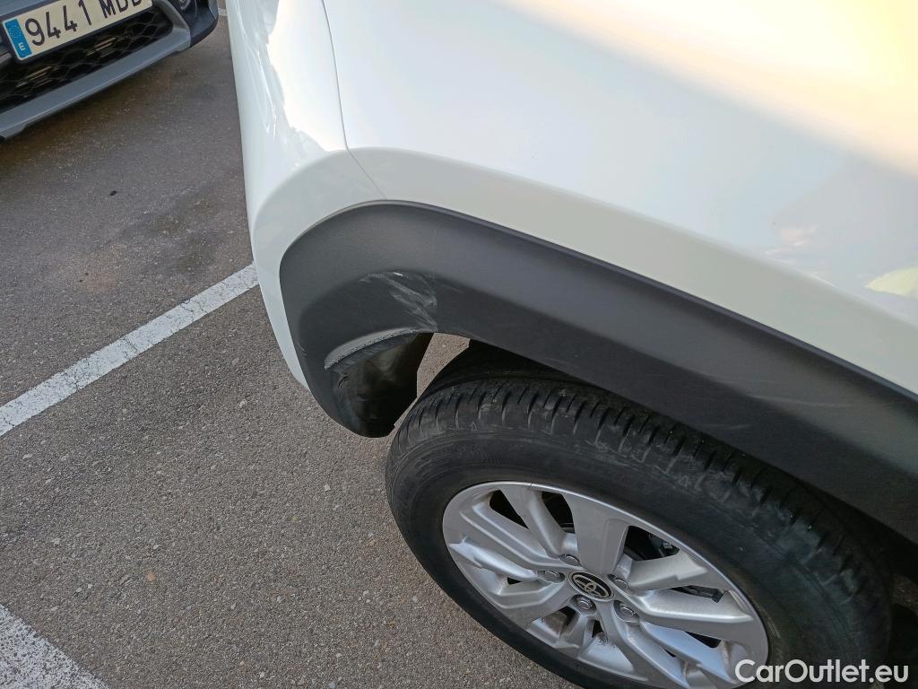  Toyota  Yaris Cross TOYOTA  / 2021 / 5P / todoterreno 1.5 120H Business Plus #23