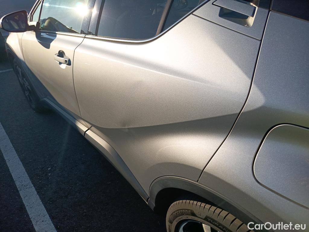  Toyota  C-HR TOYOTA  / 2019 / 5P / todoterreno 2.0 180H Advance #8