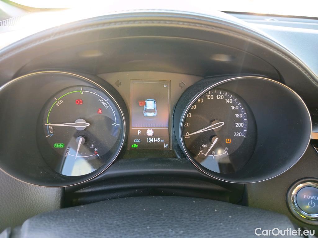  Toyota  C-HR TOYOTA  / 2019 / 5P / todoterreno 2.0 180H Advance #40