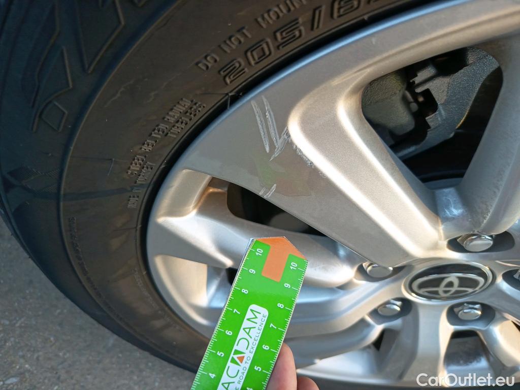  Toyota  Yaris Cross TOYOTA  / 2021 / 5P / todoterreno 1.5 120H Business Plus #10