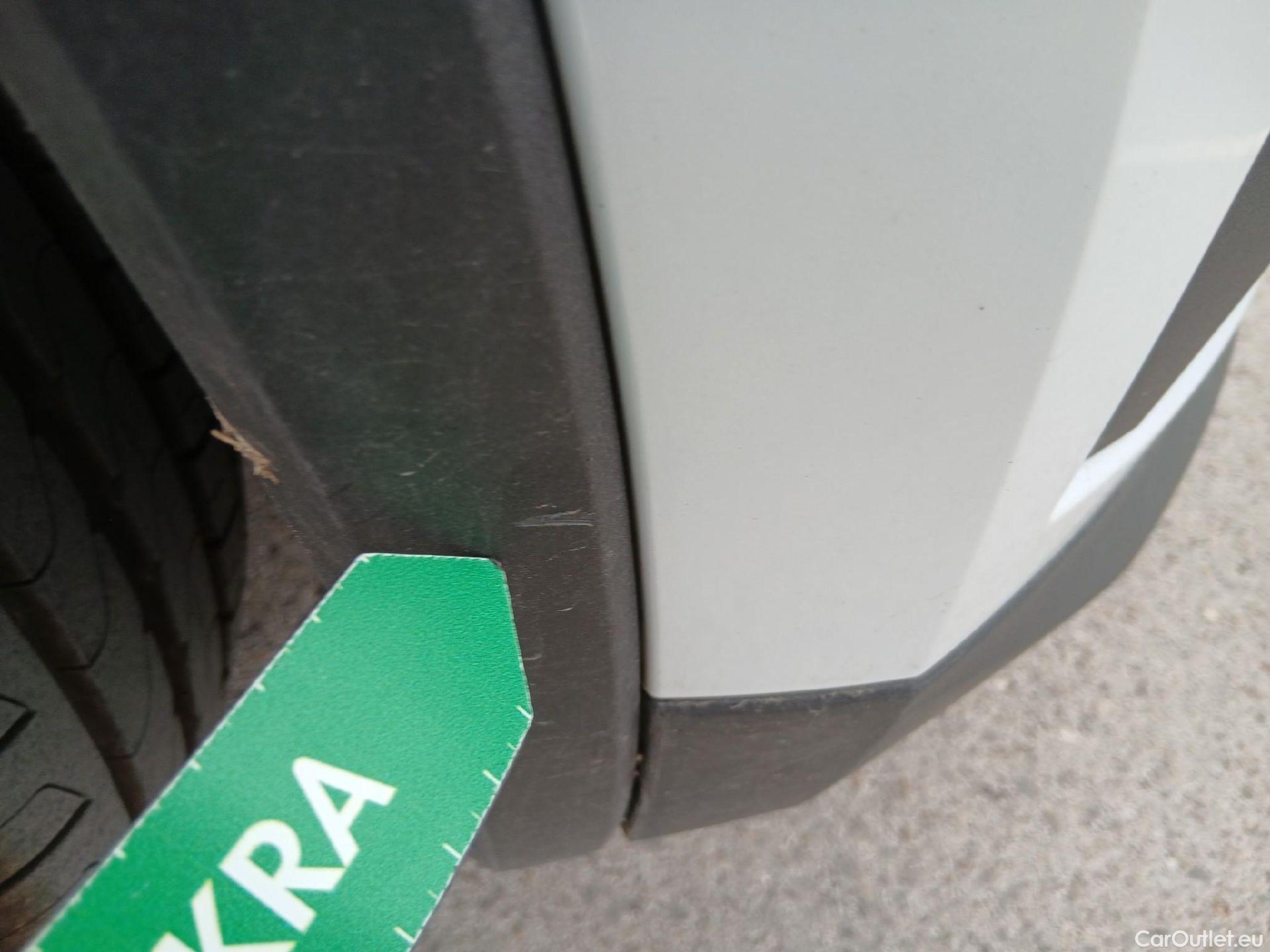  Skoda  Kodiaq SKODA  / 2021 / 5P / todoterreno 2.0 TDI 110KW (150cv) DSG 4x4 Ambition #45