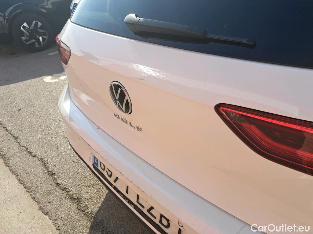  Volkswagen  Golf  VOLKSWAGEN / 2020 / 5P / berlina con portón Life 2.0 TDI 85kW (115CV) #29