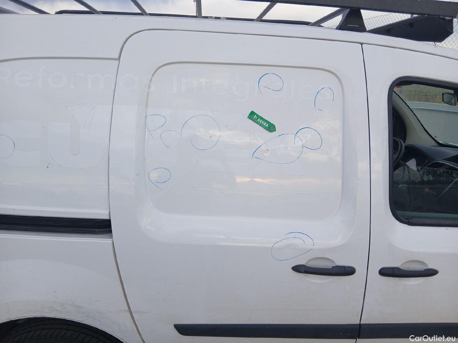  Nissan  NV200 NISSAN NV250 / 2019 / 4P / furgón 2pl 1.5dCi 85 kW (115 CV) L1H1 COMFORT #26