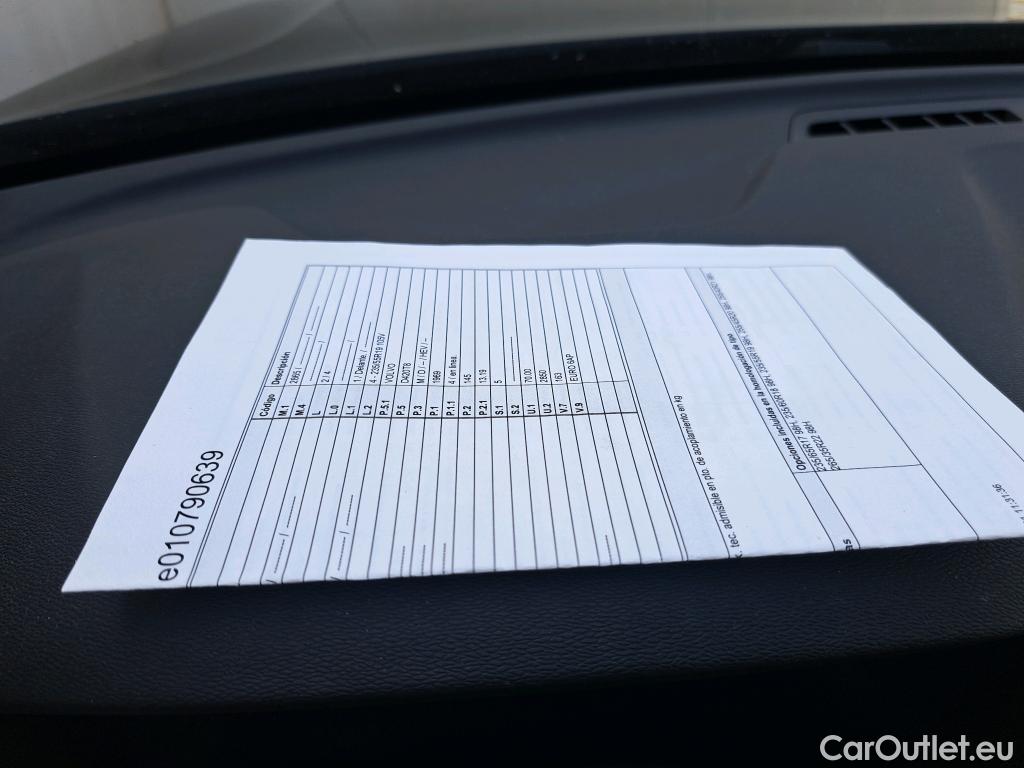 Volvo  XC60 VOLVO  / 2017 / 5P / todoterreno 2.0 B4 D R-Design Auto #17