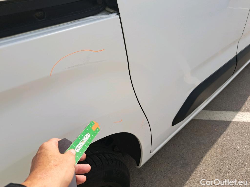  Citroen  Berlingo CITROEN  / 2018 / 3P / furgón derivado de turismo Talla M BlueHDi 73kW CONTROL (AC) #33