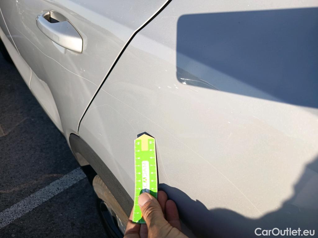  Volvo  XC 40 VOLVO XC40 / 2021 / 5P / todoterreno 2.0 B3 G Plus Dark Auto #24