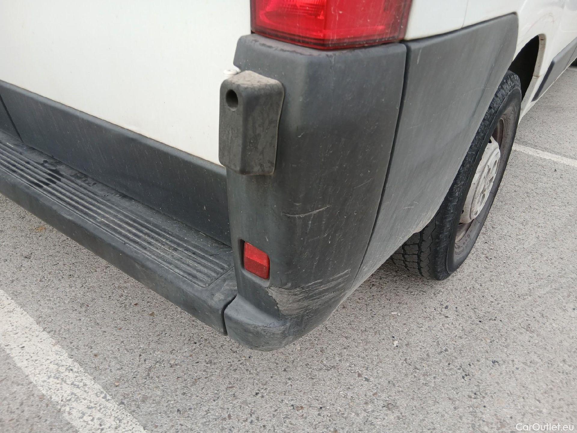  Peugeot  Boxer PEUGEOT  / 2014 / 4P / furgón 335 L3 H2 BHDI 103kW (140CV) S&S 6 V. M #25
