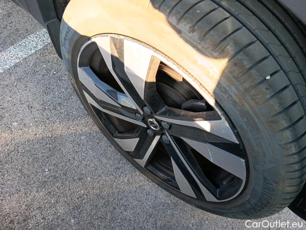  Volvo  XC 40 VOLVO XC40 / 2021 / 5P / todoterreno 2.0 B3 G Plus Dark Auto #8