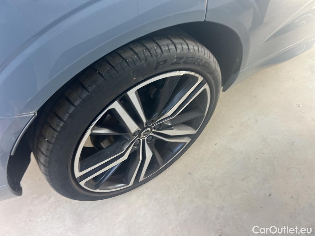  Volvo  XC60 VOLVO  / 2017 / 5P / todoterreno 2.0 T6 AWD Recharge Ultimate Dark Auto #5