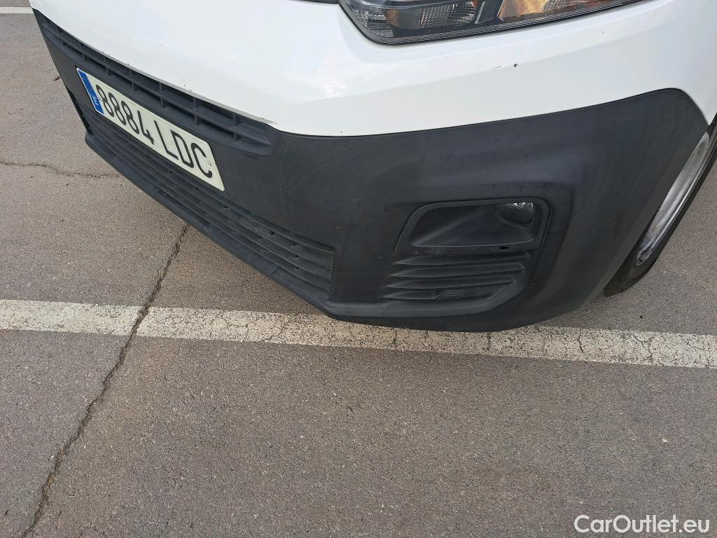  Citroen  Berlingo CITROEN  / 2018 / 3P / furgón derivado de turismo Talla M BlueHDi 73kW CONTROL (AC) #60