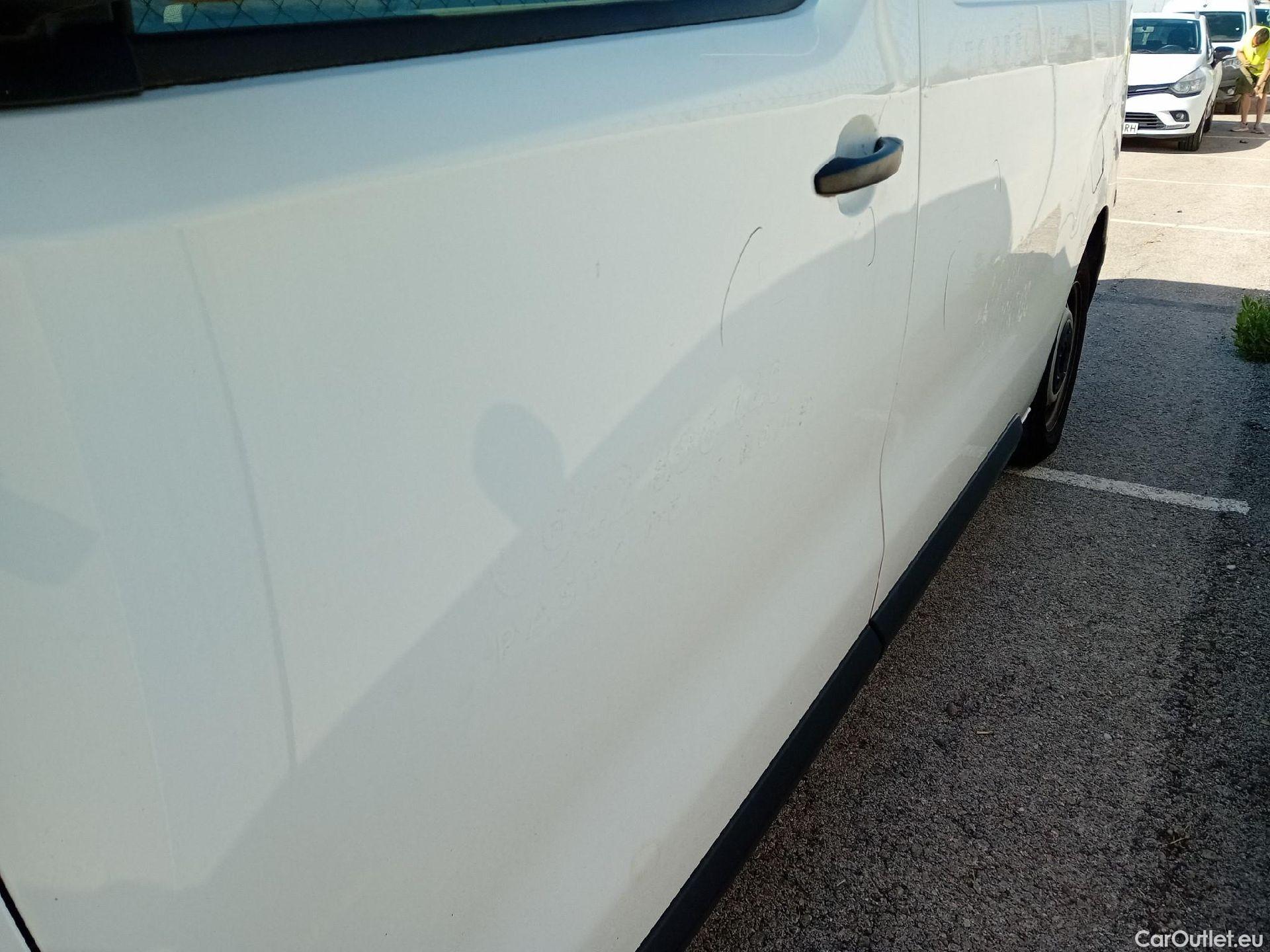  Opel  Vivaro OPEL  / 2019 / 4P / furgón 1.5 Diésel 88kW (120CV) M Std Express #6