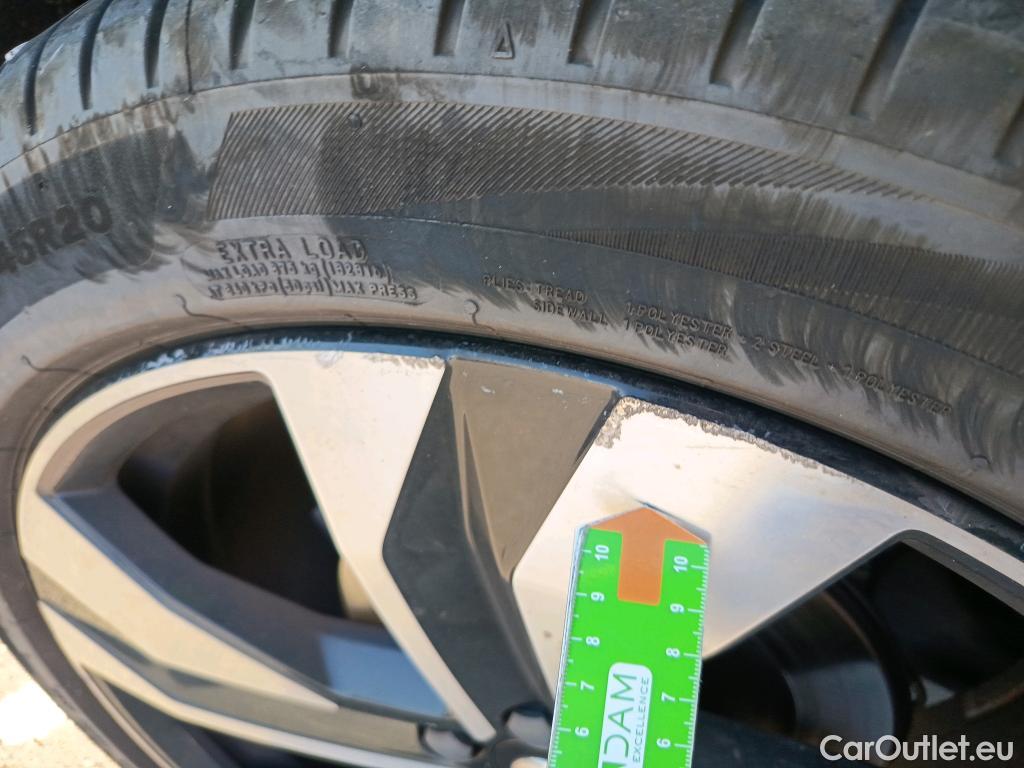  Volvo  XC 40 VOLVO XC40 / 2021 / 5P / todoterreno 2.0 B3 G Plus Dark Auto #7