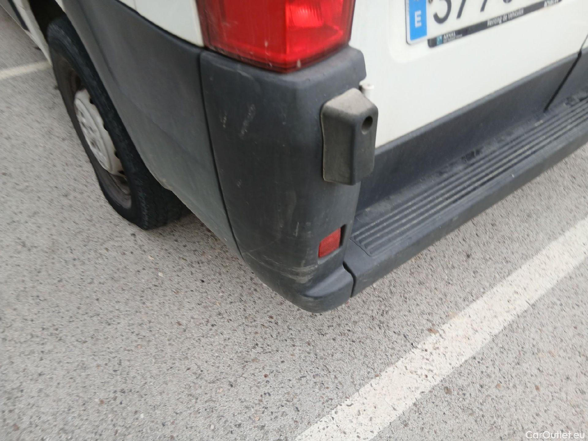  Peugeot  Boxer PEUGEOT  / 2014 / 4P / furgón 335 L3 H2 BHDI 103kW (140CV) S&S 6 V. M #22