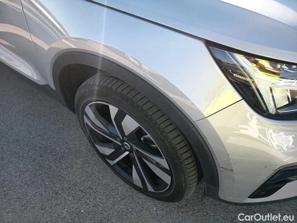  Volvo  XC 40 VOLVO XC40 / 2021 / 5P / todoterreno 2.0 B3 G Plus Dark Auto #40