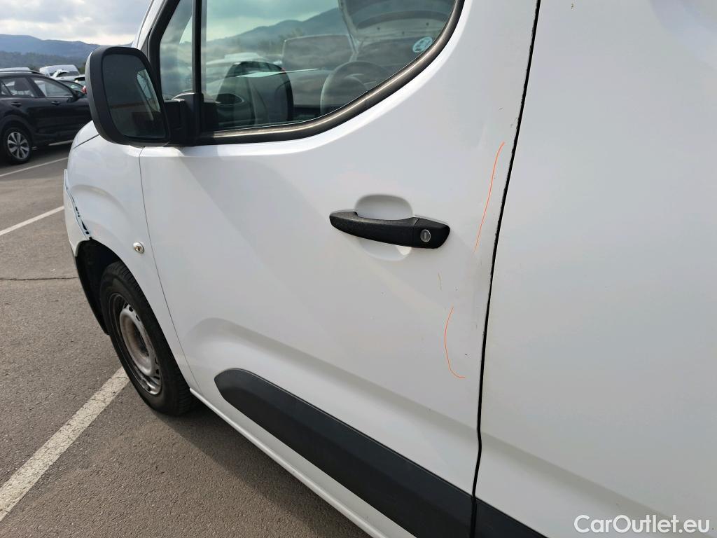  Citroen  Berlingo CITROEN  / 2018 / 3P / furgón derivado de turismo Talla M BlueHDi 73kW CONTROL (AC) #15