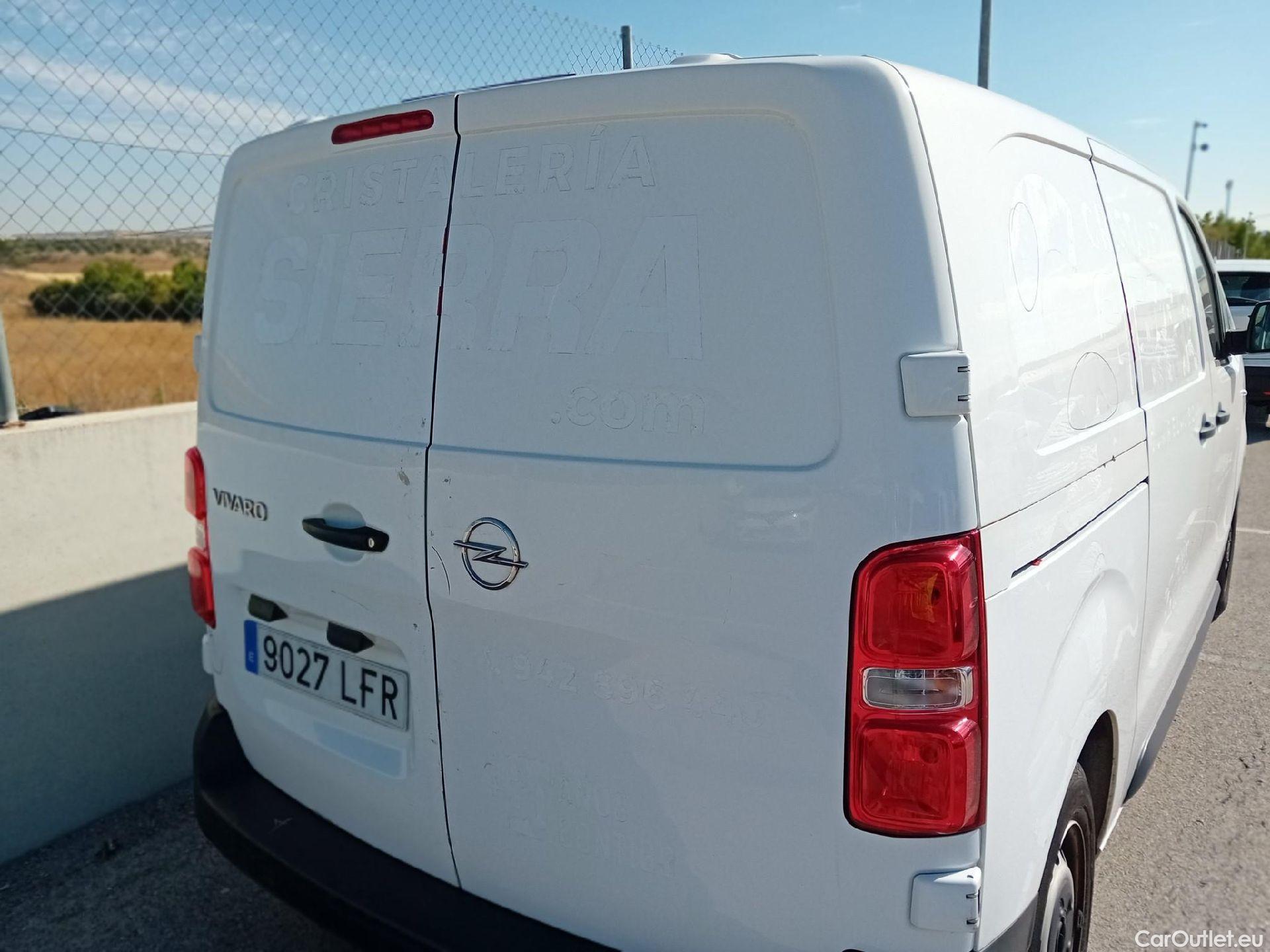  Opel  Vivaro OPEL  / 2019 / 4P / furgón 1.5 Diésel 88kW (120CV) M Std Express #14