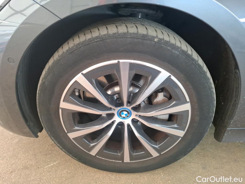  Bmw  Serie 3 BMW Série 3 Berline / 2018 / 4P / Berline 330e 292ch Business Design BVA8 Hybride #6