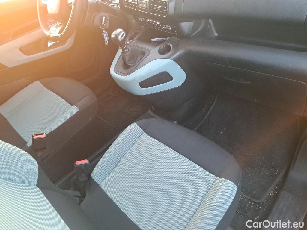  Citroen  Berlingo CITROEN  / 2018 / 5P / monovolumen Talla XL BlueHDi 130 S&S 6v SHINE #18