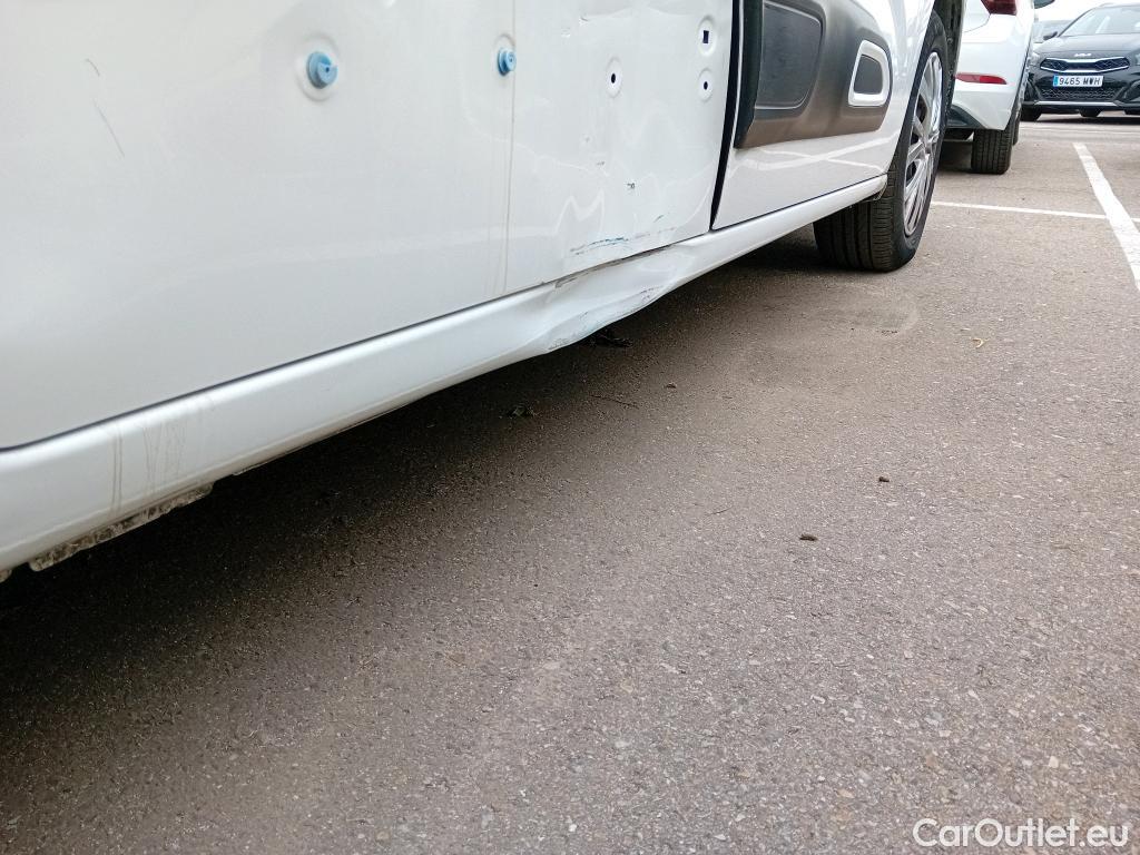  Citroen  Berlingo CITROEN  / 2018 / 5P / monovolumen compacto Talla M BlueHDi 100 S&S FEEL #15
