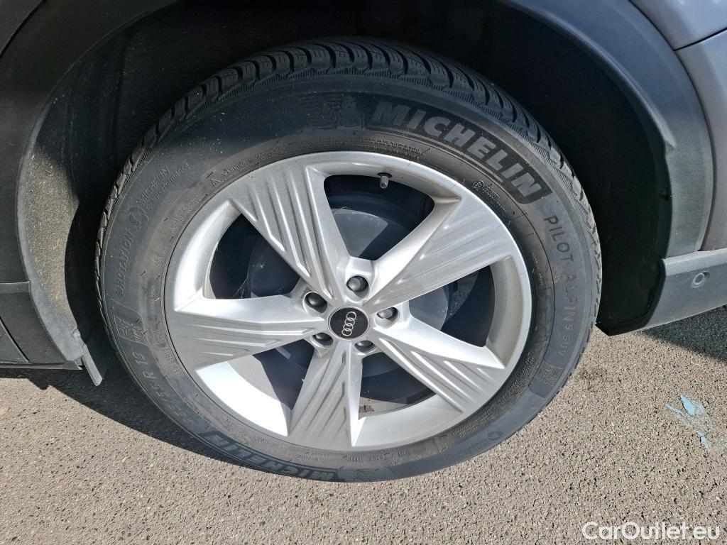  Audi  Q4 E-Tron  40 e-tron Executive BVA #8