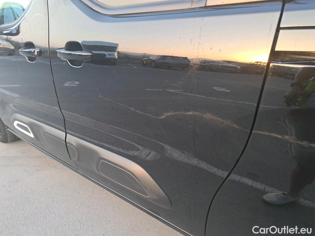 Citroen  Berlingo CITROEN  / 2018 / 5P / monovolumen Talla XL BlueHDi 130 S&S 6v SHINE #12