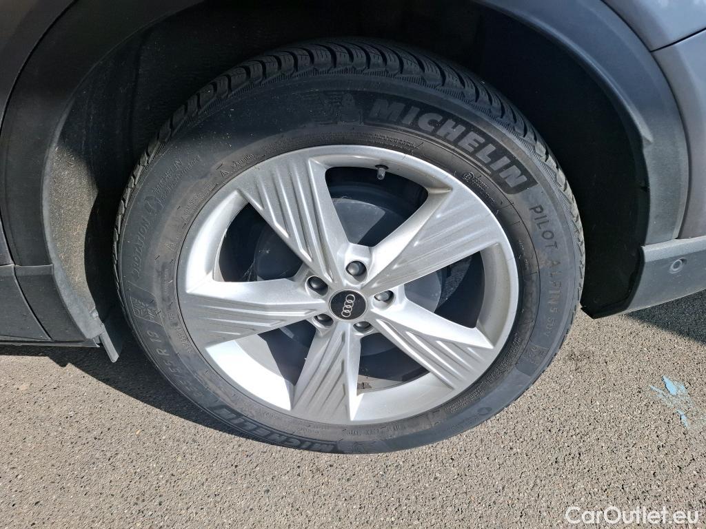  Audi  Q4 E-Tron  40 e-tron Executive BVA #11