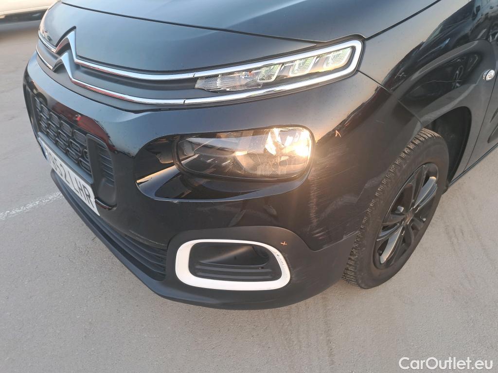  Citroen  Berlingo CITROEN  / 2018 / 5P / monovolumen Talla XL BlueHDi 130 S&S 6v SHINE #29