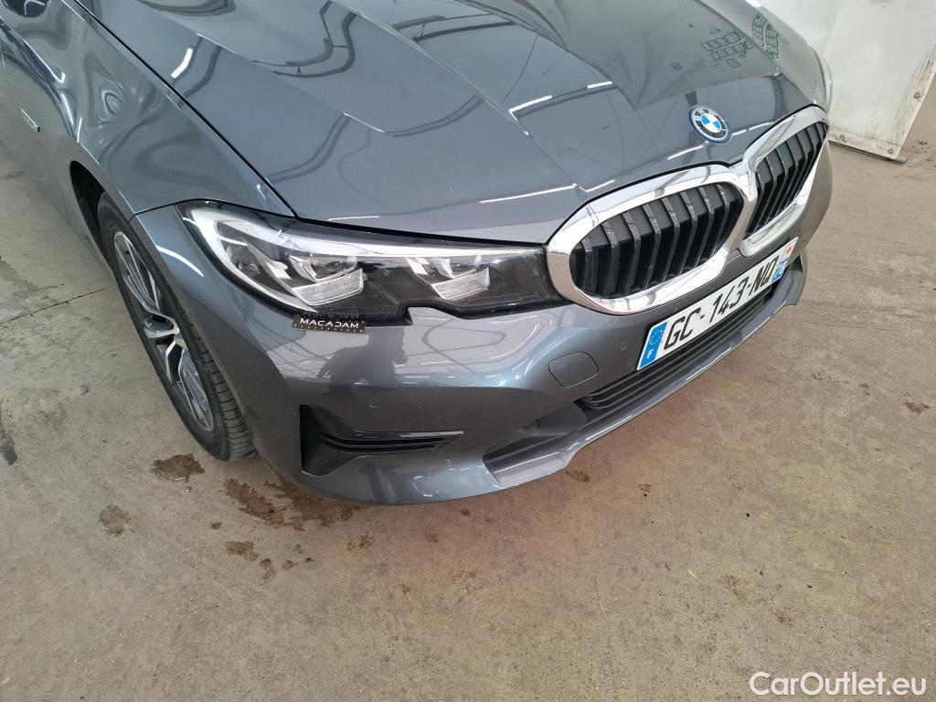  Bmw  Serie 3 BMW Série 3 Berline / 2018 / 4P / Berline 330e 292ch Business Design BVA8 Hybride #1