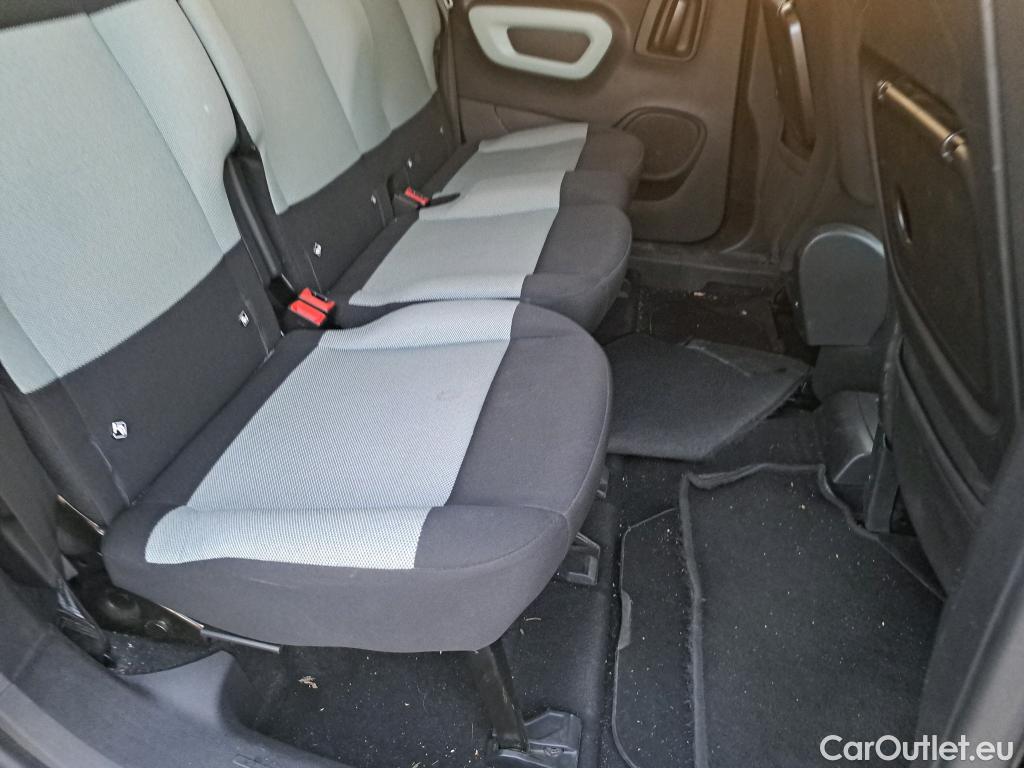  Citroen  Berlingo CITROEN  / 2018 / 5P / monovolumen Talla XL BlueHDi 130 S&S 6v SHINE #17