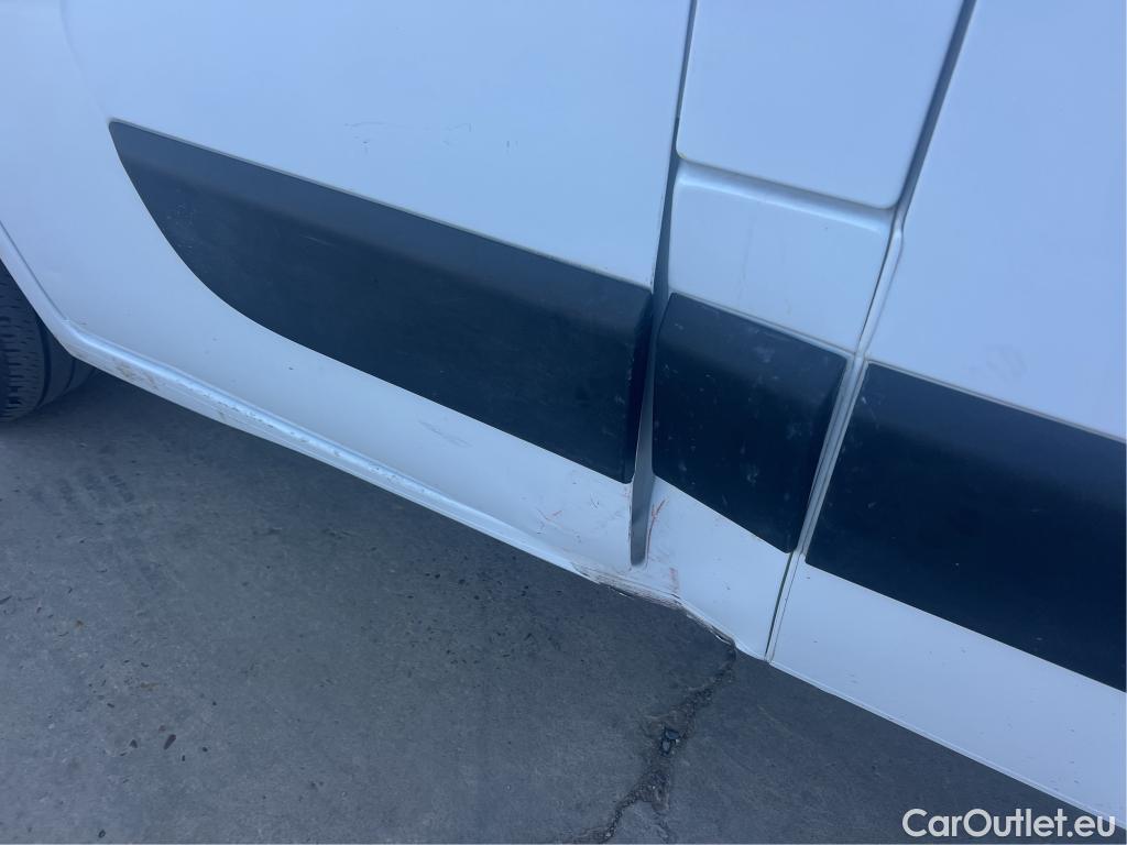  Renault  Master RENAULT  / 2019 / 4P / furgón Furgón T L1H1 2800 Bl dCi 100kW (135CV) #10
