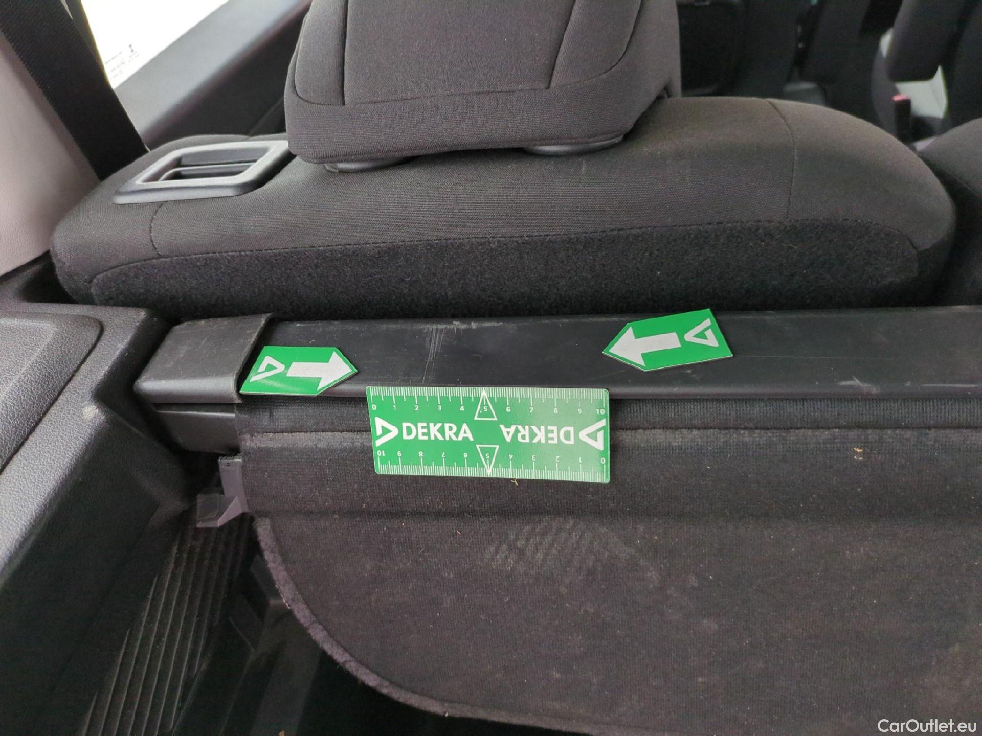  Citroen  Berlingo CITROEN  5p Monospace (MPV) Taille XL BlueHDi 100 BVM Feel #11