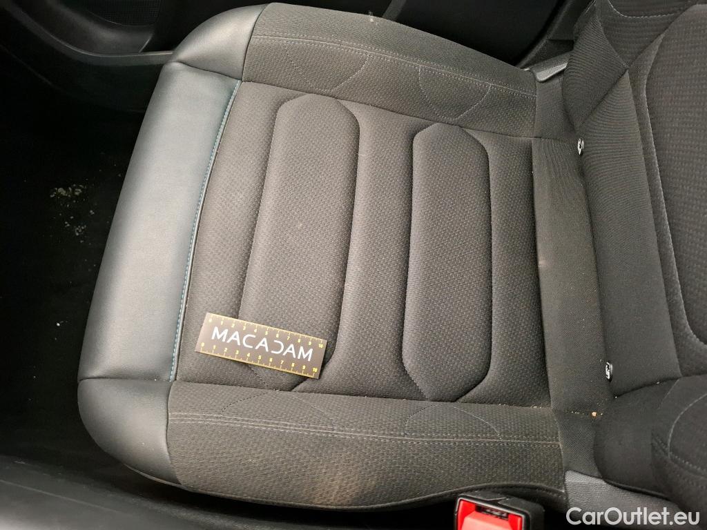  Citroen  C5 Aircross CITROEN  / 2022 / 5P / SUV BlueHDi 130 S&S EAT8 Feel #25