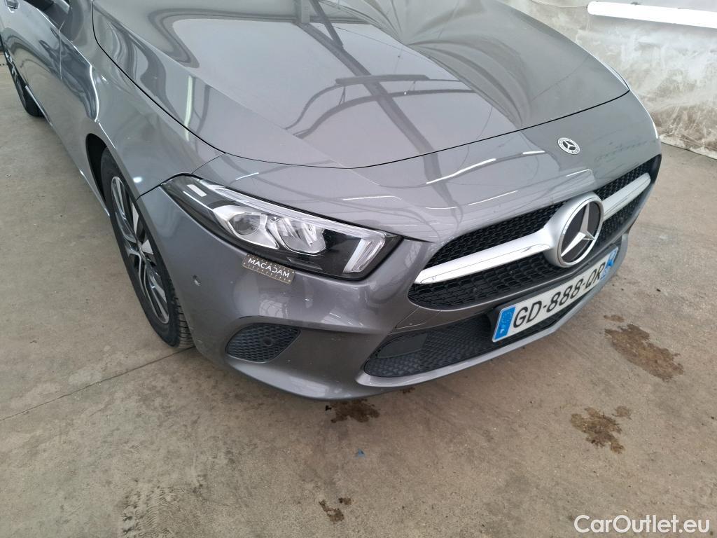  Mercedes  A-Klasse MERCEDES-BENZ Classe A Berline / 2018 / 4P / Berline A 180 d Business Line 8G-DCT #24