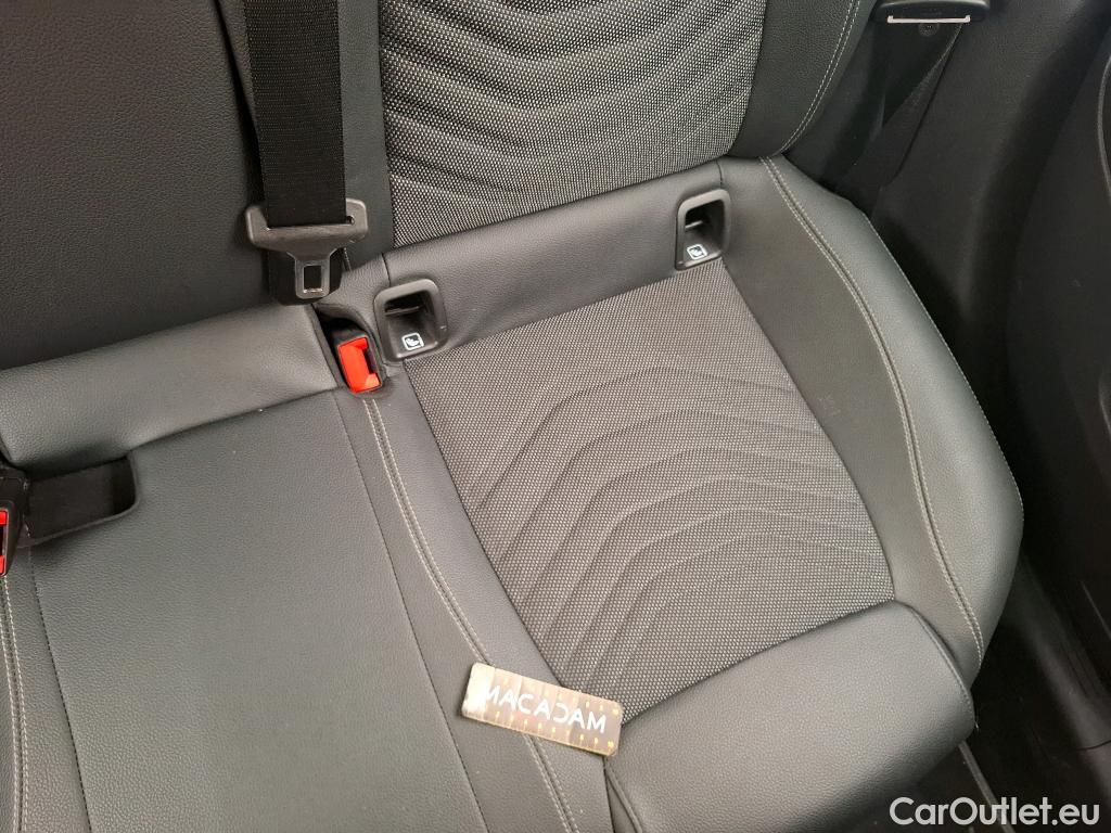  Mercedes  A-Klasse MERCEDES-BENZ Classe A Berline / 2018 / 4P / Berline A 180 d Business Line 8G-DCT #44