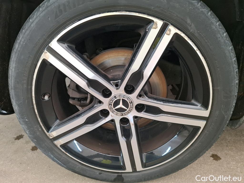  Mercedes  CLA-Klasse MERCEDES-BENZ CLA Shooting Brake / 2019 / 5P / Break CLA 200 d Business Line BA8 #25