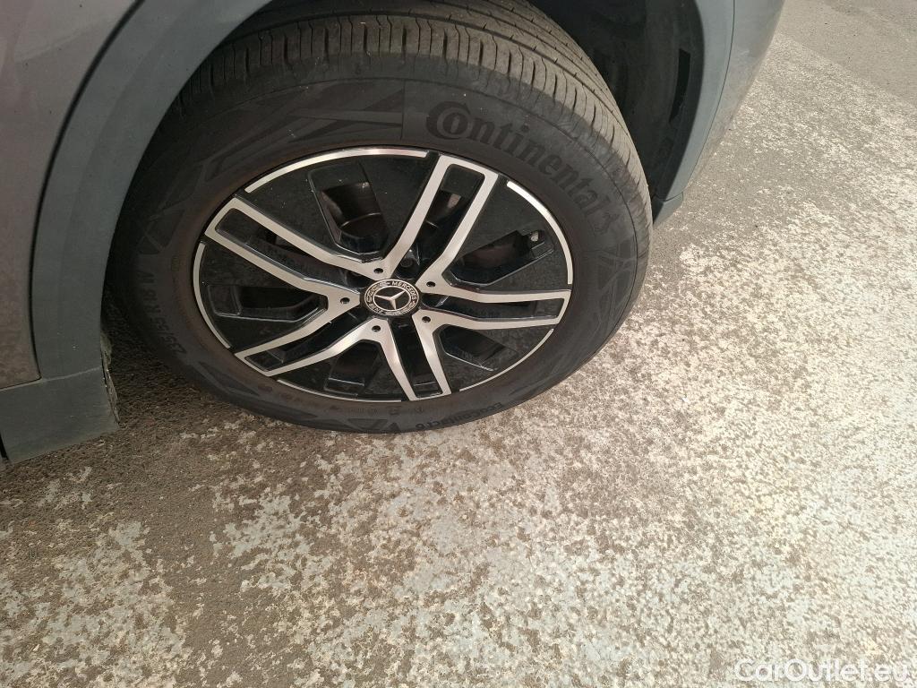  Mercedes  GLA MERCEDES-BENZ  / 2020 / 5P / SUV 2.0  200 D BUSINESS LINE DCT #11