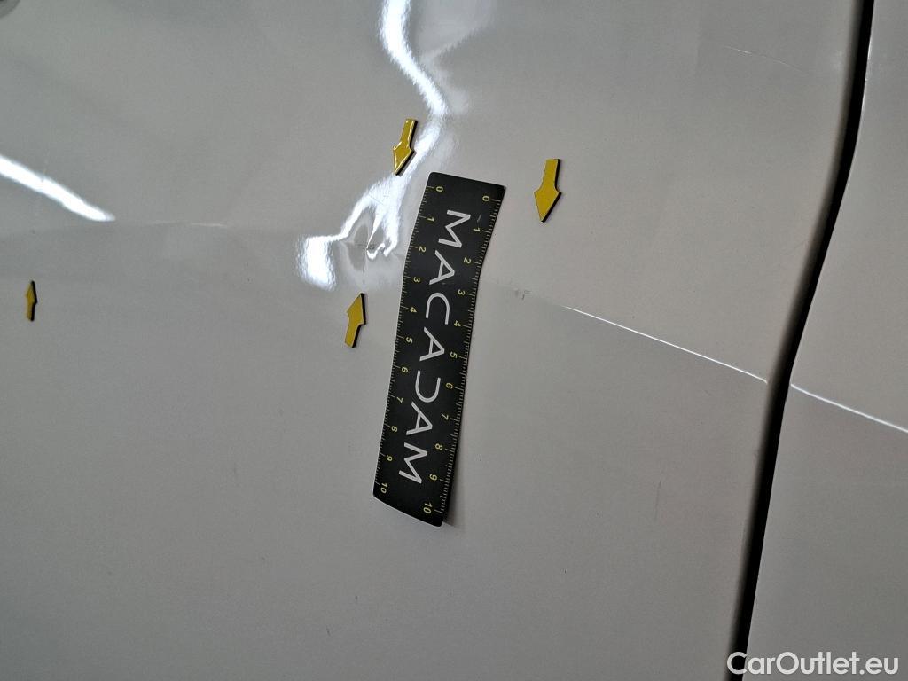  Peugeot  208  Premium 1.5 HDi 100CV BVM6 E6d #42