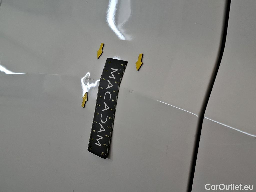  Peugeot  208  Premium 1.5 HDi 100CV BVM6 E6d #41