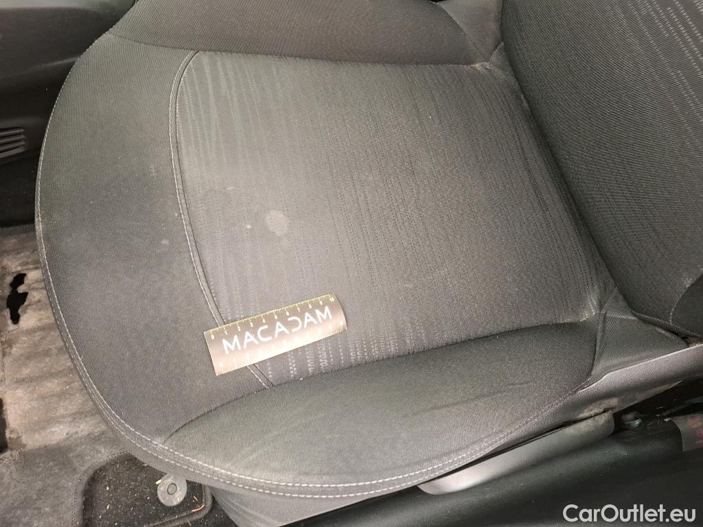  Peugeot  208  Affaire Premium Pack 1.5 HDi 100CV BVM5 E6dT #42