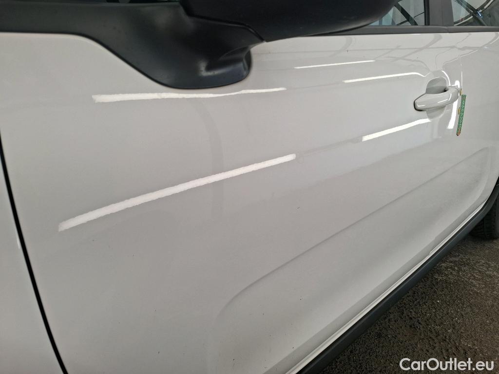  Citroen  C3  Société Feel 1.5 BlueHDI 100CV BVM5 E6dT #3