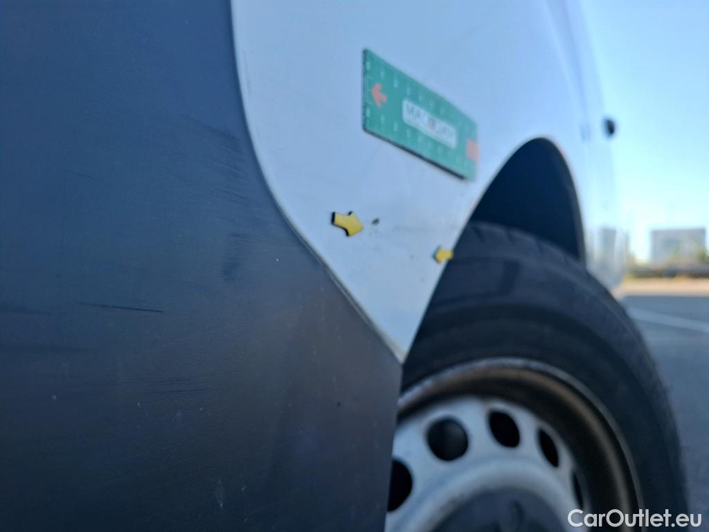  Citroen  Jumpy  Fourgon Club XL 2.0 BlueHDi 120CV BVM6 E6dT #47