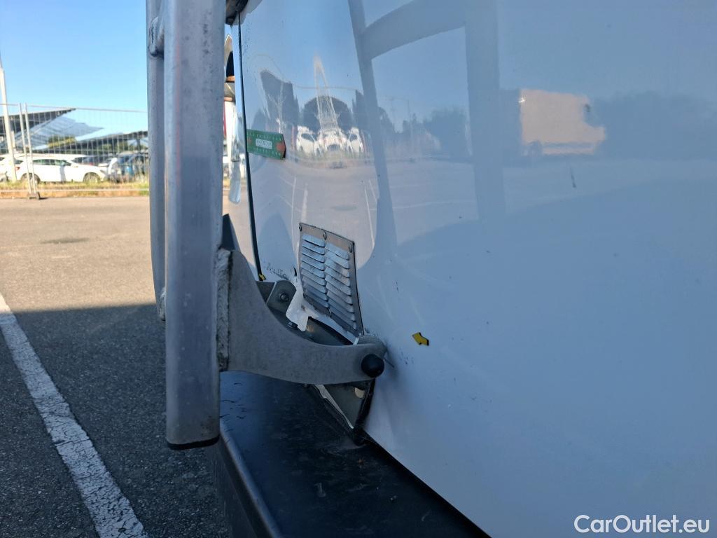  Citroen  Jumpy  Fourgon Club XL 2.0 BlueHDi 120CV BVM6 E6dT #2