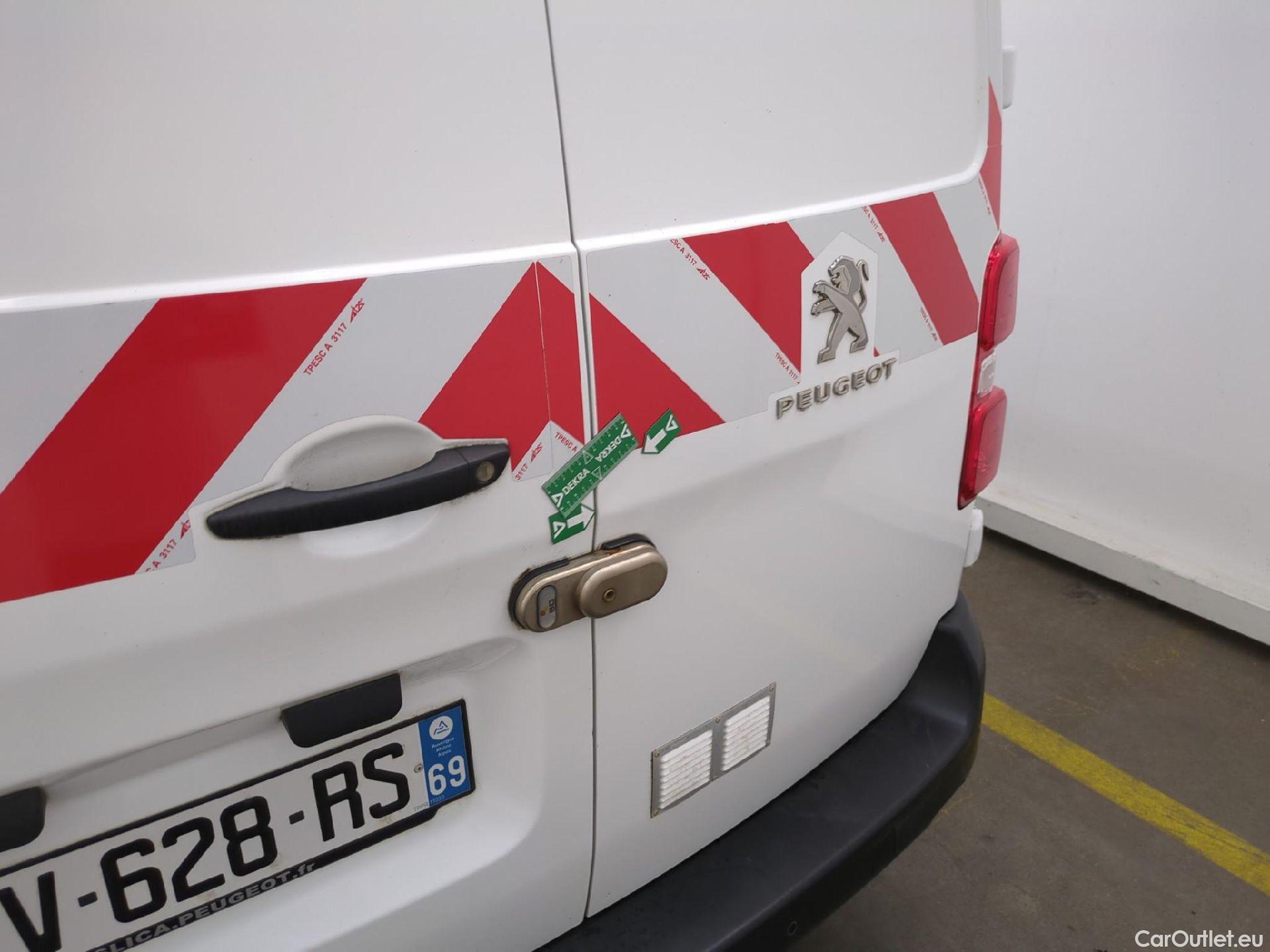  Peugeot  Expert PEUGEOT  VU 4p Fourgon BLUEHDI 120 S&S STANDARD PREMIUM PA #26