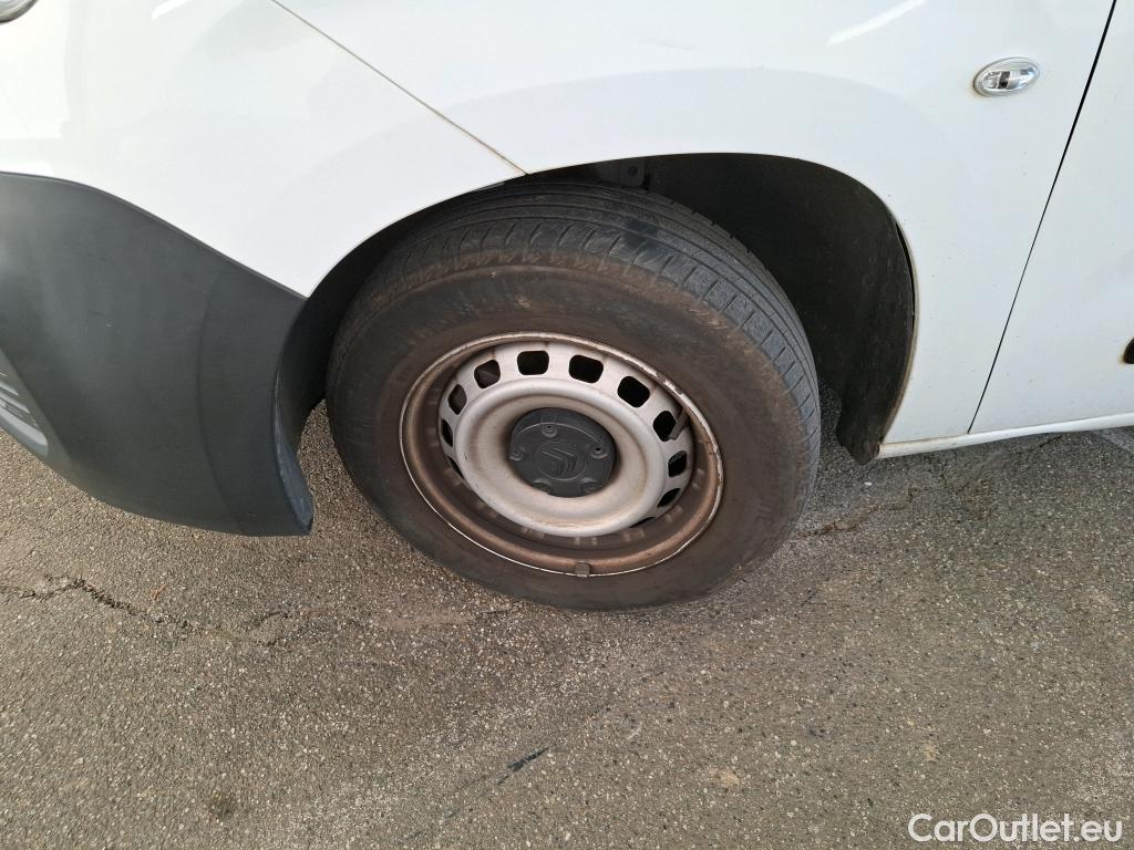  Citroen  Berlingo  Fourgon Club M 650 1.5 BlueHDi 100CV BVM6 E6d #97