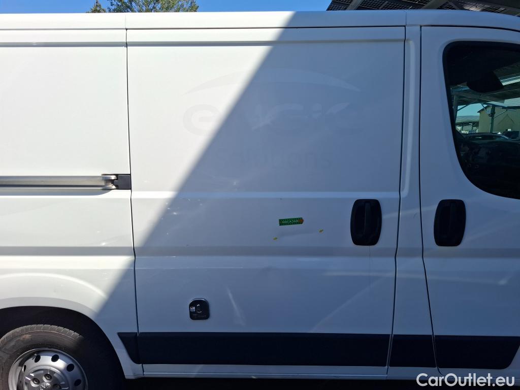  Peugeot  Boxer  Fourgon 330 L1H1 Asphalt BlueHDi 120 Stop&Start 2.2 120CV BVM6 #7