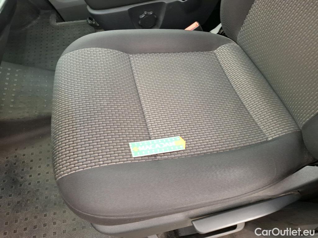  Volkswagen  Transporter VOLKSWAGEN  ProCab / 2019 / 4P / Fourgon tôlé 2.0 TDi 150 DSG7 L2H1 Business Plus #7